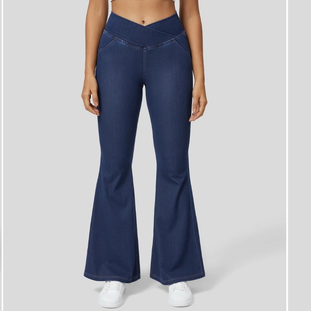 HalaraMagic™ High Waisted Crossover Pocket Washed Stretchy Knit flare jeans